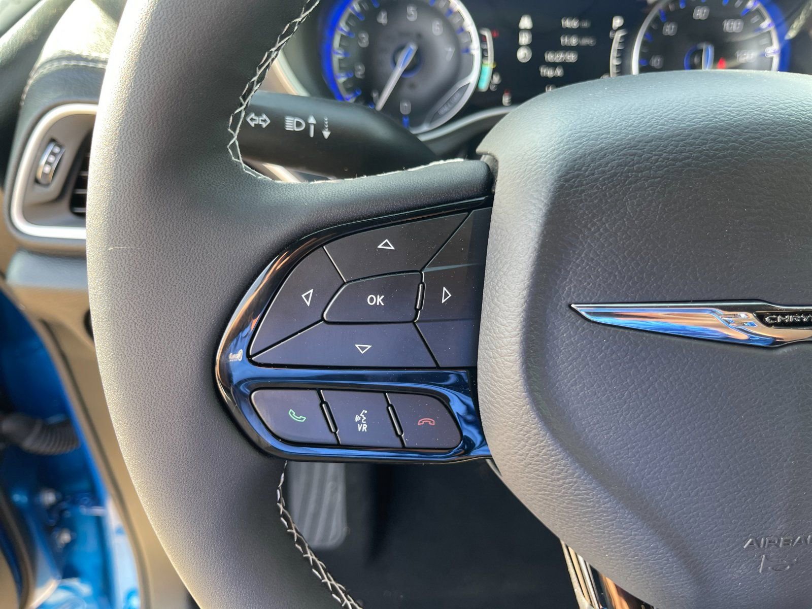 New 2026 Chrysler Pacifica Select w/ S Appearance Package image 27