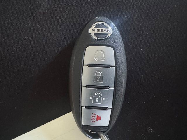 Used 2021 Nissan Rogue SV image 39