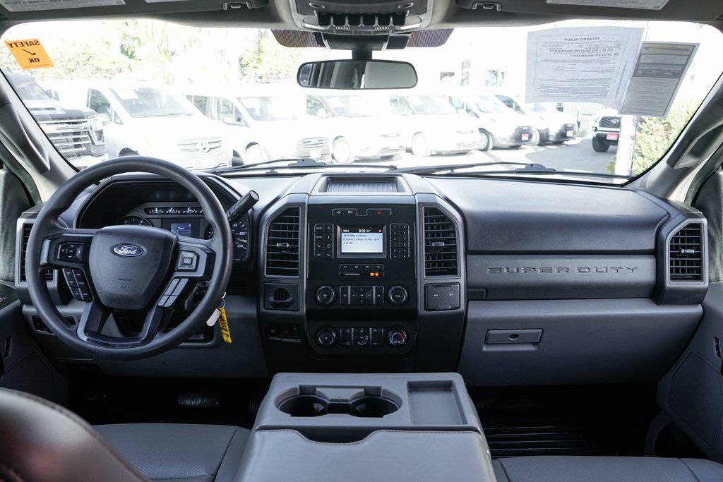 Used 2020 Ford F550 2WD Crew Cab Super Duty image 28