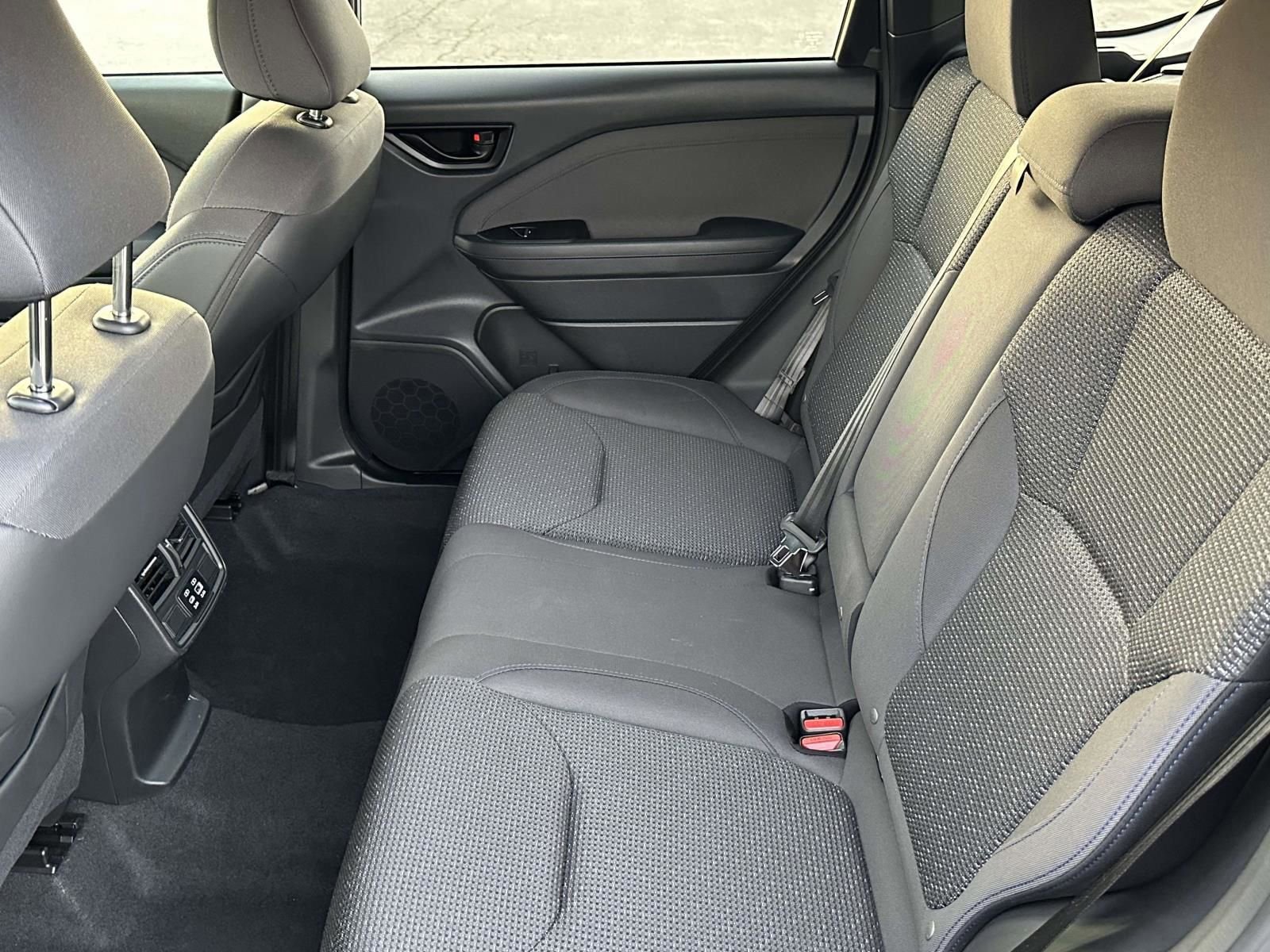 Certified 2025 Subaru Forester Premium AWD/4WD image 14