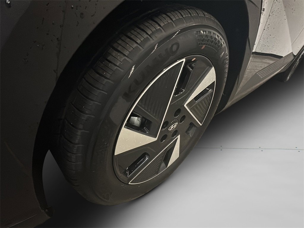 New 2026 Hyundai Ioniq 5 SEL image 8