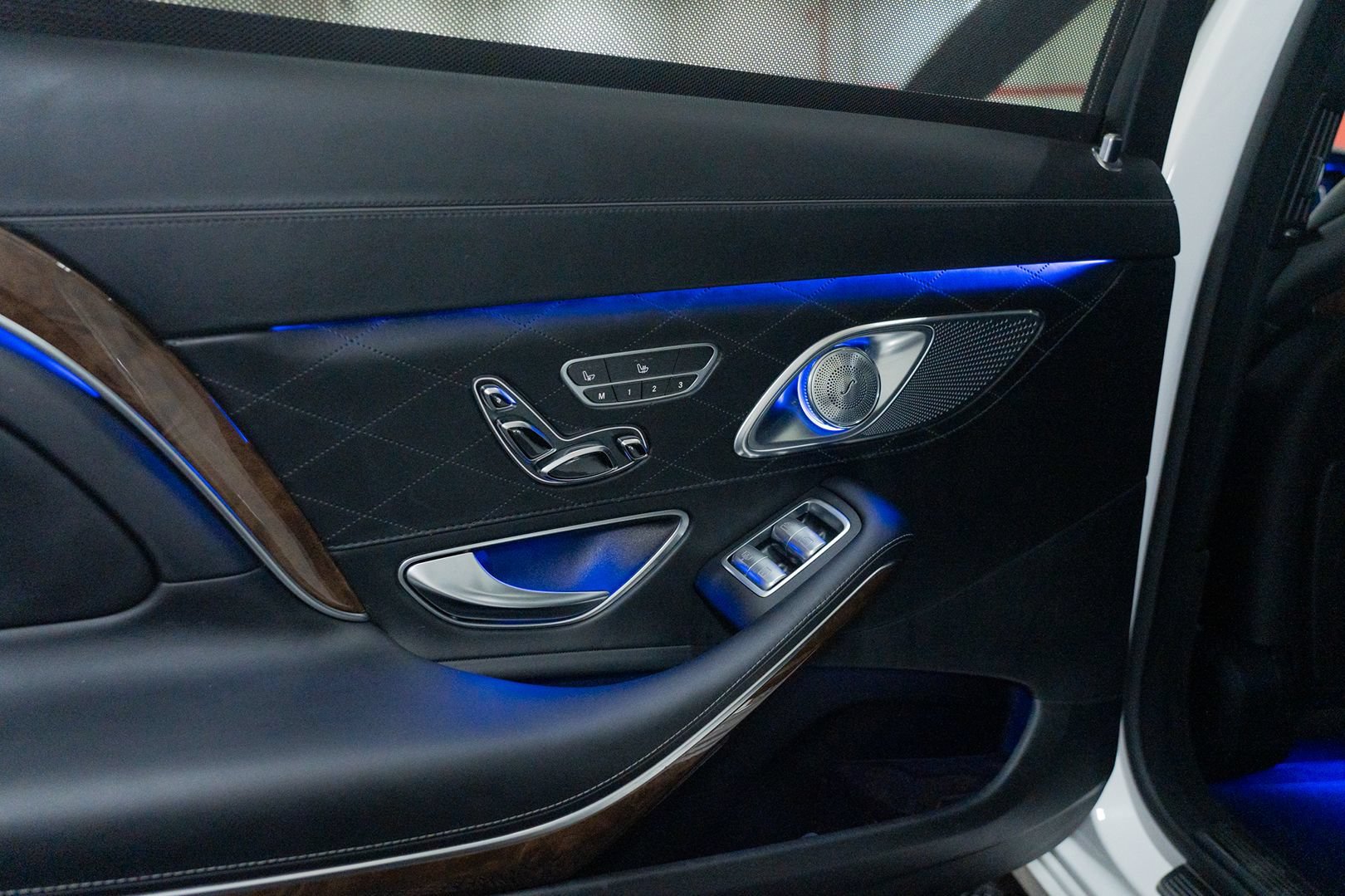 Used 2016 Mercedes-Benz Maybach S 600 image 27
