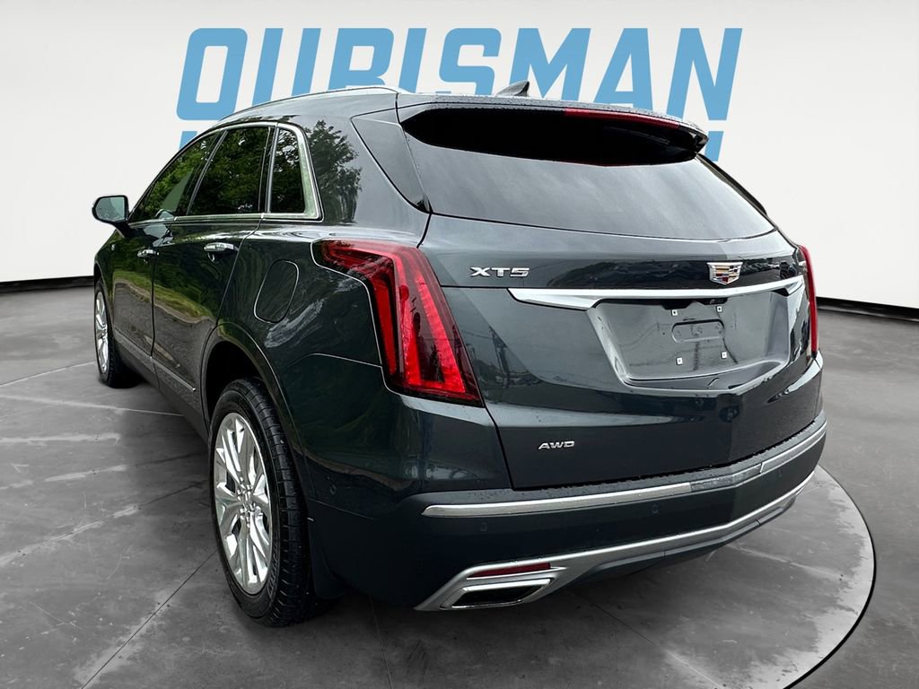 Used 2022 Cadillac XT5 Premium Luxury w/ Technology Package AWD/4WD image 4