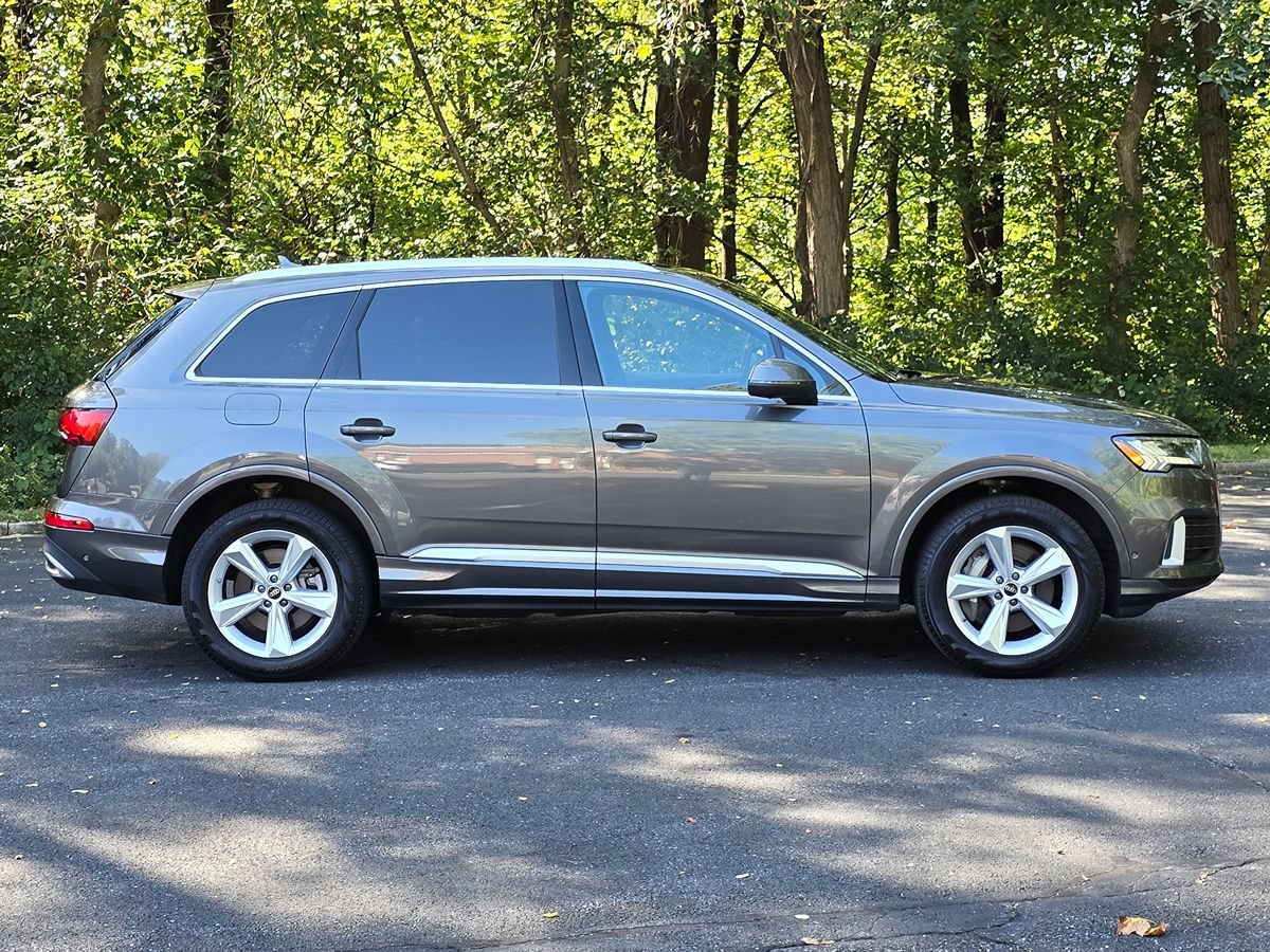 Used 2023 Audi Q7 2.0T Premium Plus w/ Premium Plus Package AWD/4WD image 7