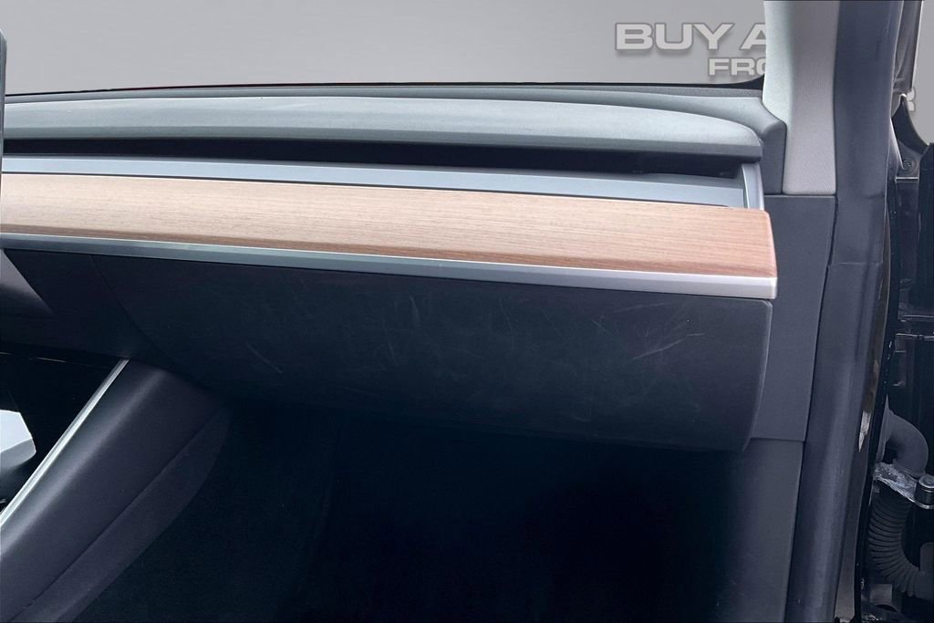 Used 2019 Tesla Model 3 Long Range image 17