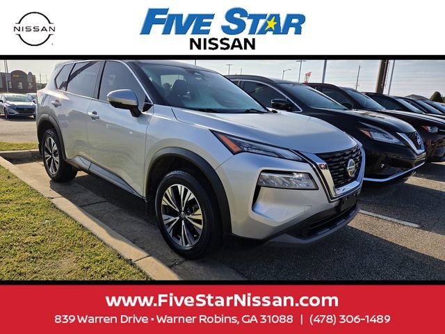 Used 2021 Nissan Rogue SV image 1