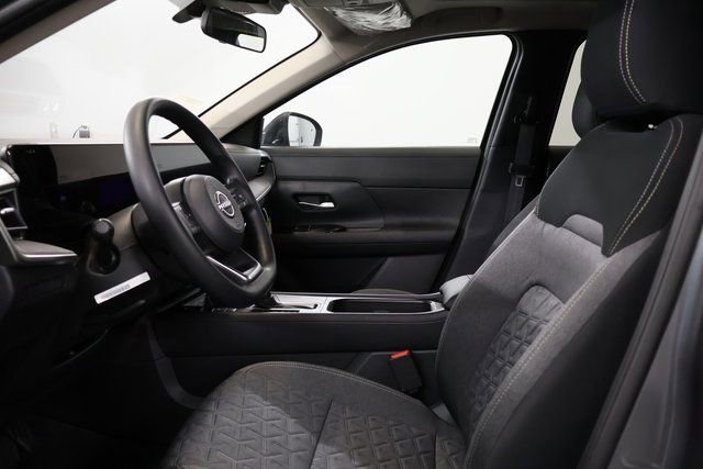 New 2026 Nissan Kicks SV w/ SV Premium Package image 11