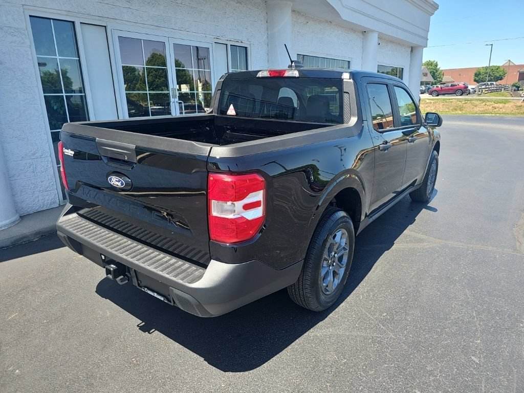New 2026 Ford Maverick XLT FWD image 4