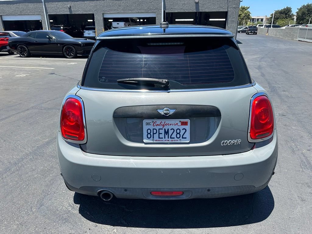 Used 2017 MINI Cooper 2-Door Hardtop FWD image 3
