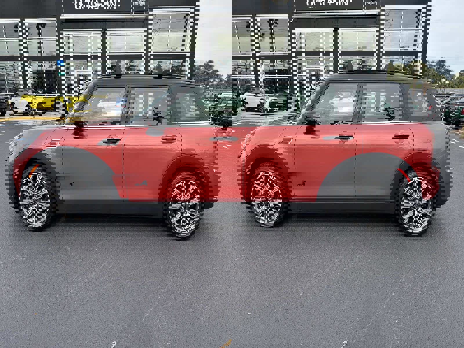 Certified 2024 MINI Cooper Clubman S image 6