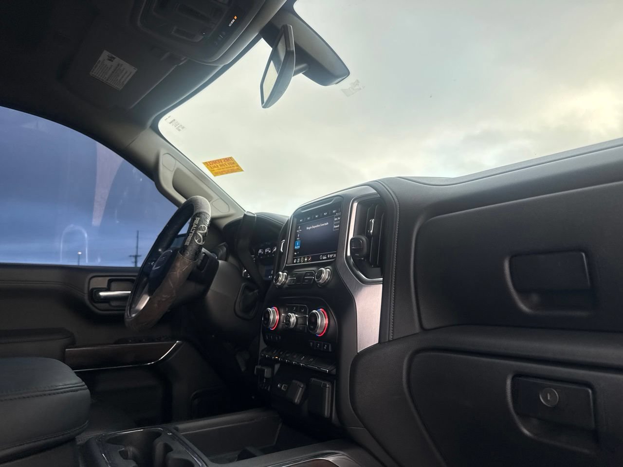 Used 2020 GMC Sierra 1500 SLT w/ SLT Premium Package AWD/4WD image 26