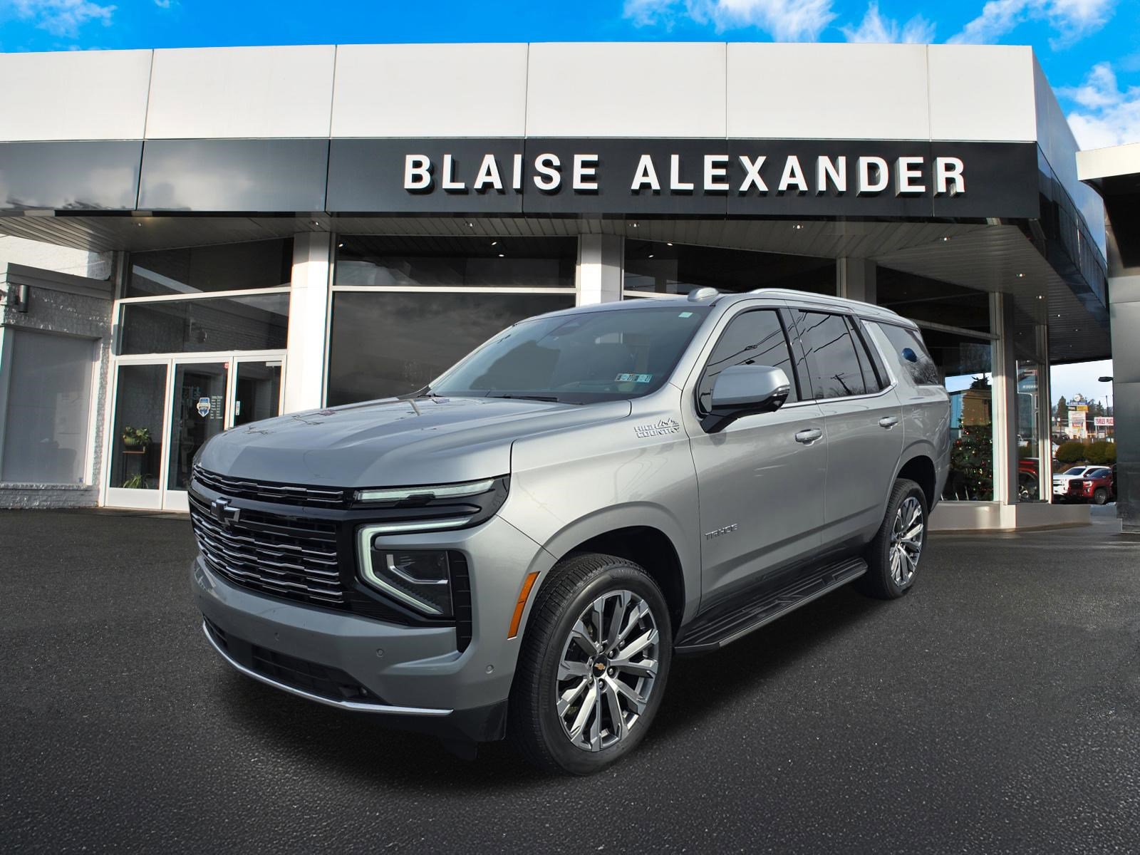 Used 2025 Chevrolet Tahoe High Country image 7