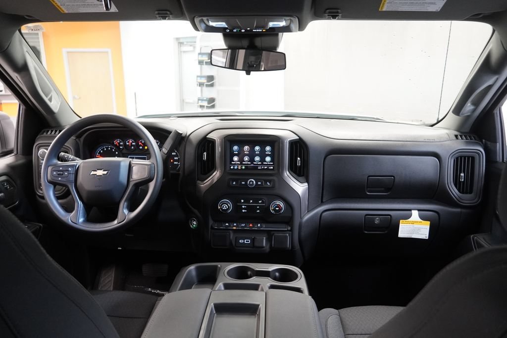 New 2026 Chevrolet Silverado 1500 Custom w/ Turbomax Blackout Package AWD/4WD image 17