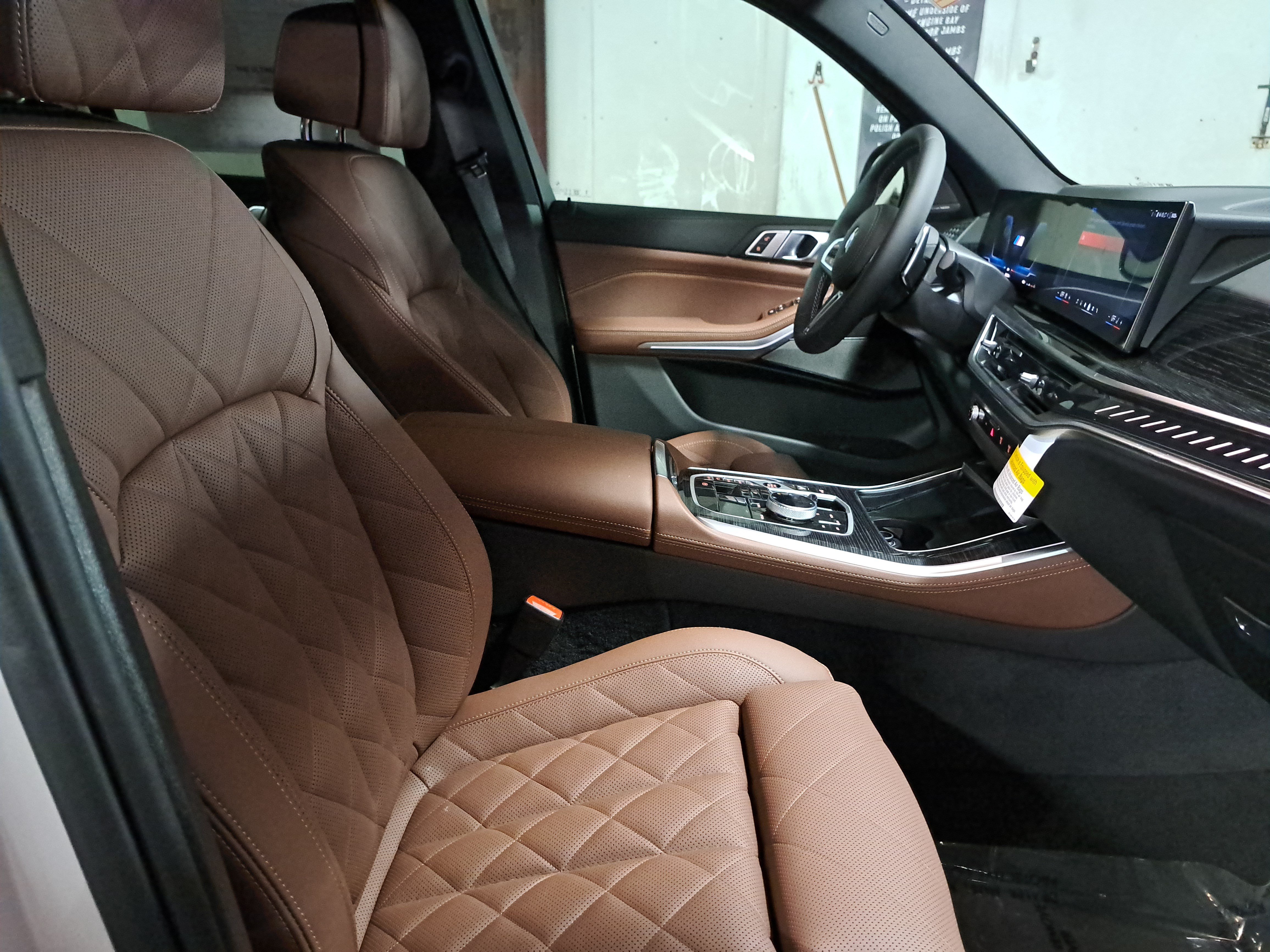 New 2026 BMW X5 M60i AWD/4WD image 10