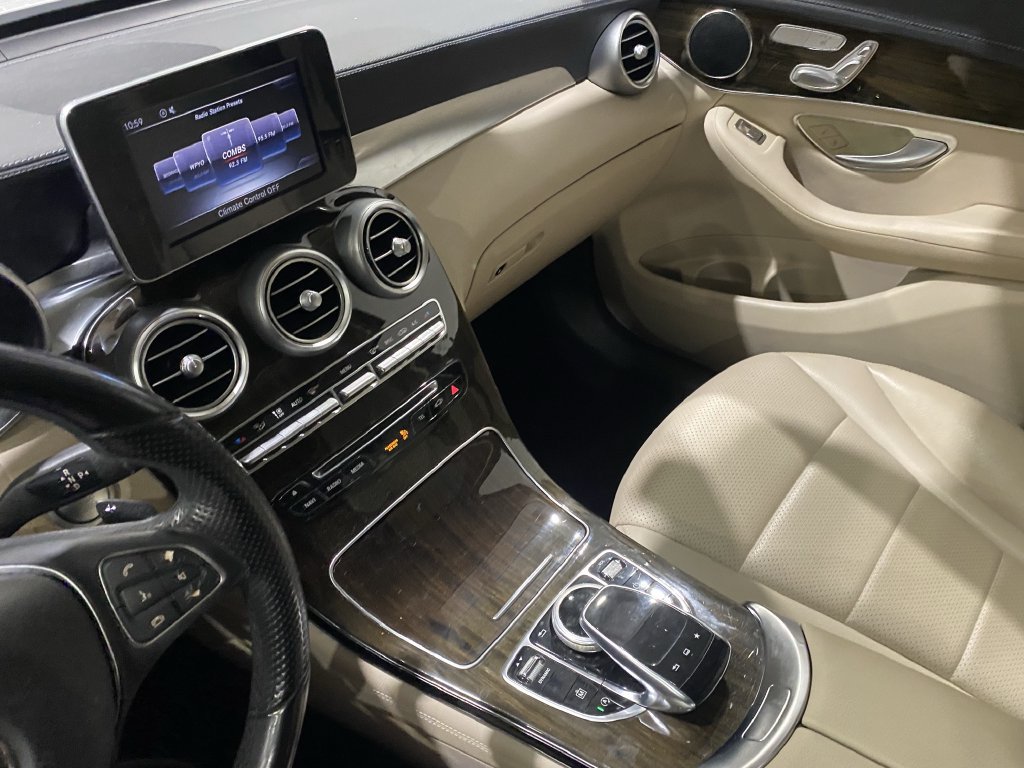 Used 2016 Mercedes-Benz GLC 300 image 8