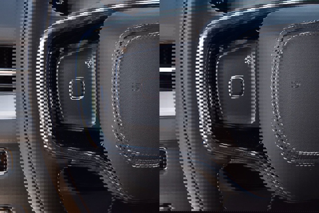 New 2025 Lincoln Navigator L Reserve w/ Jet Appearance Package image 31