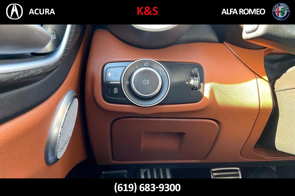 Used 2020 Alfa Romeo Giulia Ti RWD image 36
