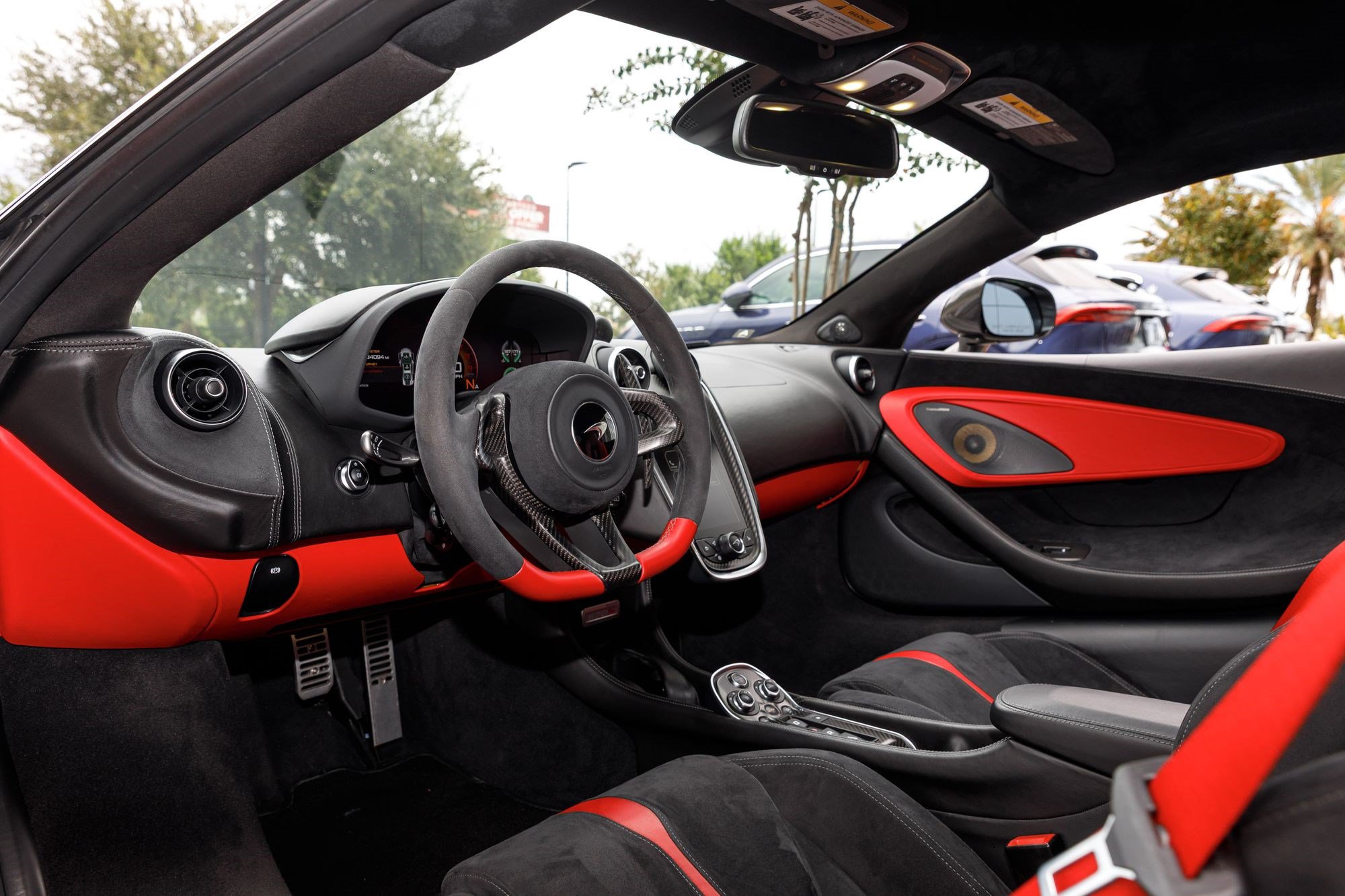 Used 2019 McLaren 570S Coupe RWD image 26