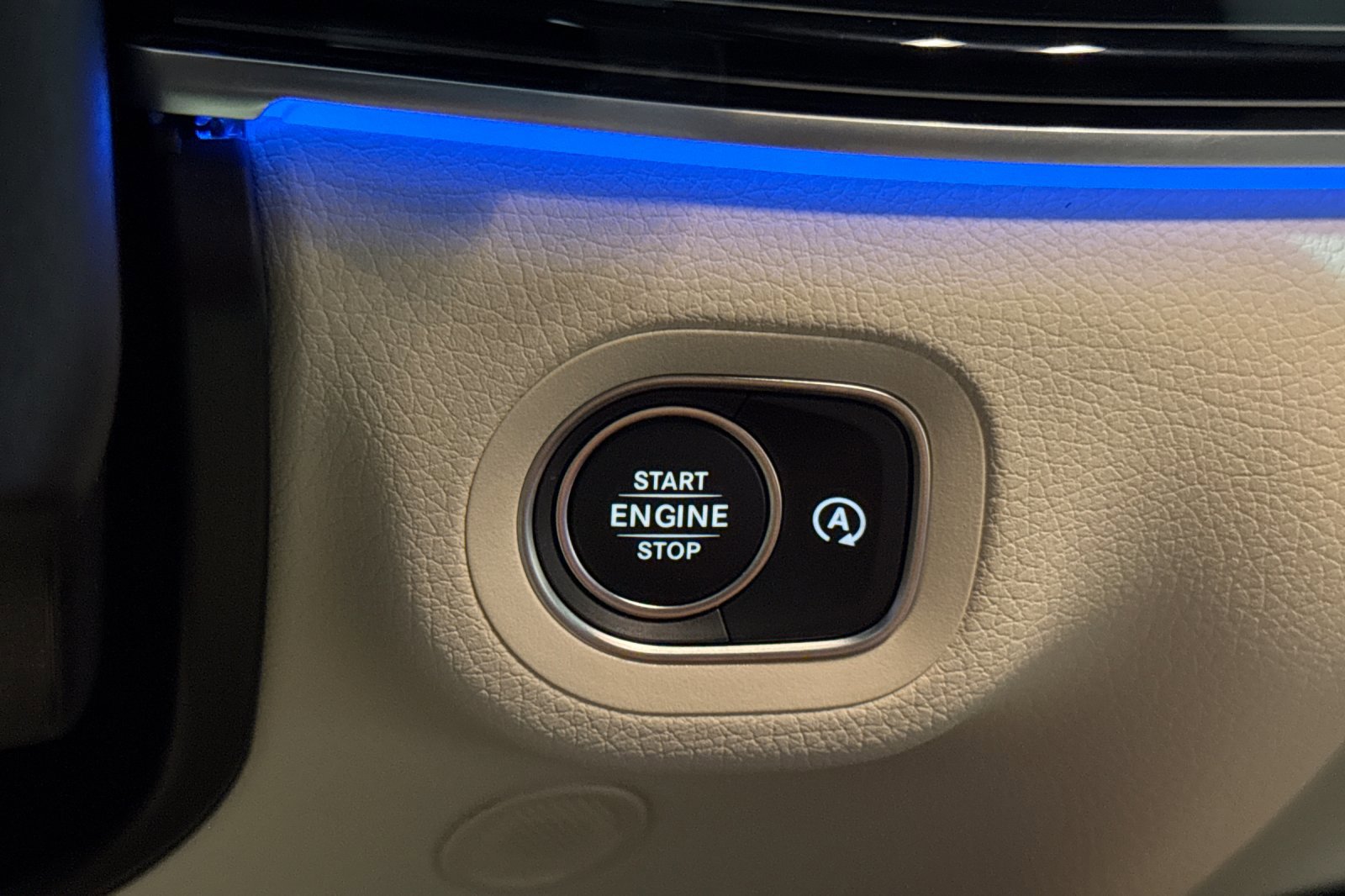 New 2026 Mercedes-Benz GLS 580 4MATIC image 30