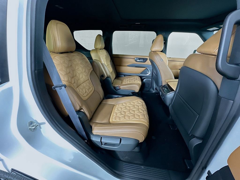 New 2026 Nissan Armada Platinum Reserve image 37