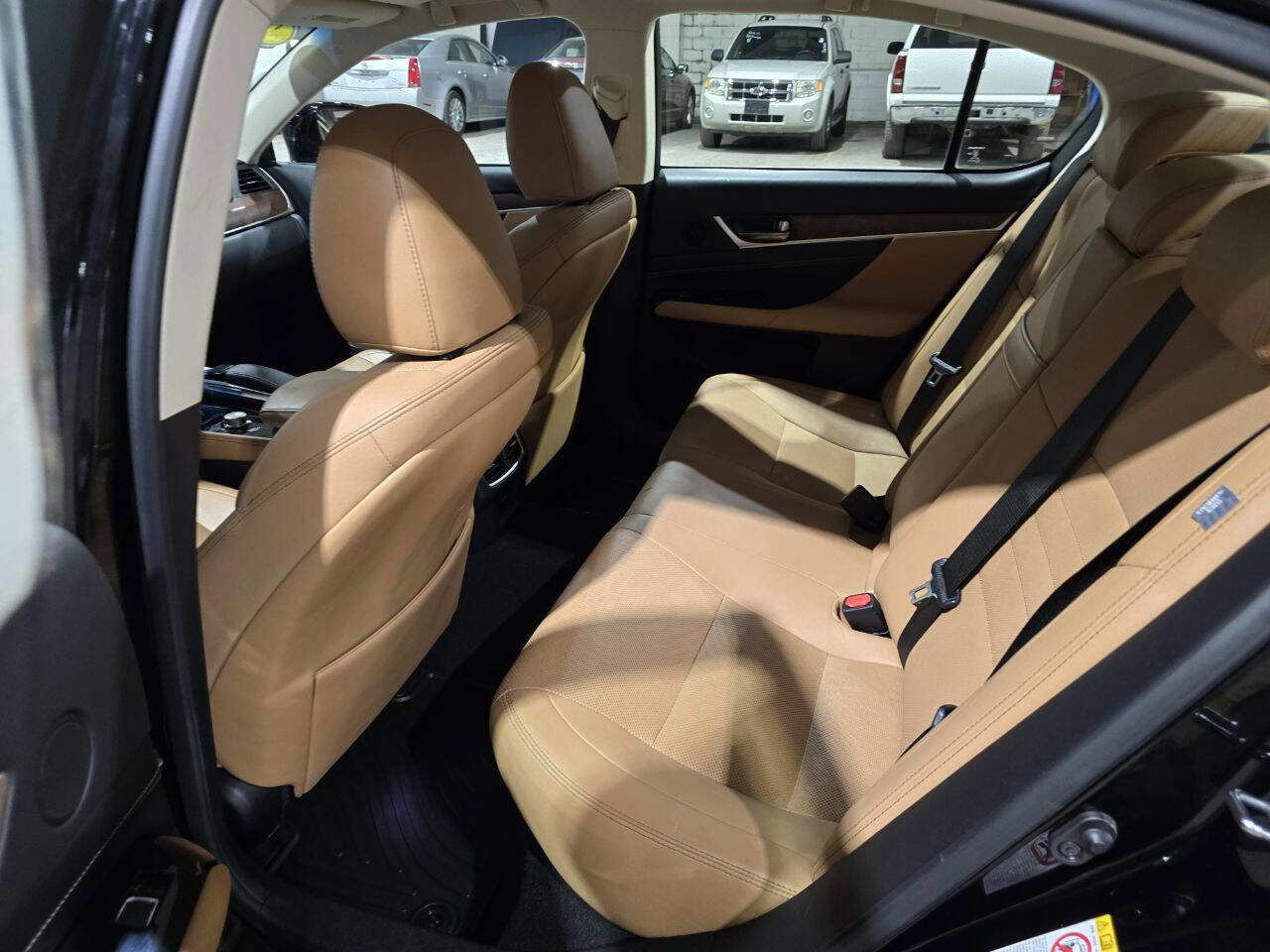 Used 2016 Lexus GS 350 Base AWD 4dr Sedan w/ Premium Package image 27