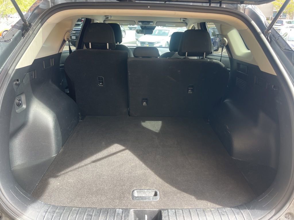 Used 2024 Kia Sportage LX image 16