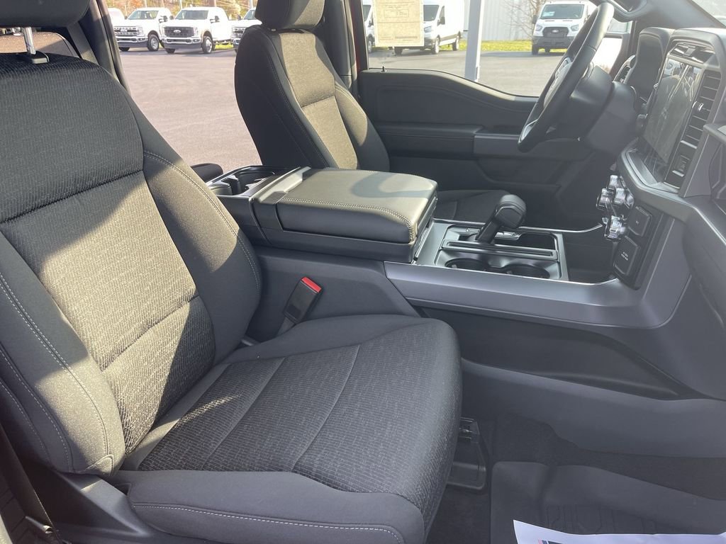 New 2026 Ford F150 XLT w/ Equipment Group 302A MID image 30