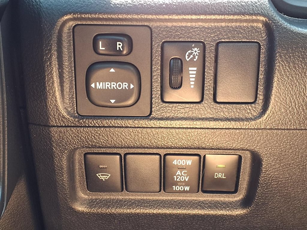 Used 2019 Toyota 4Runner TRD Off-Road AWD/4WD image 21