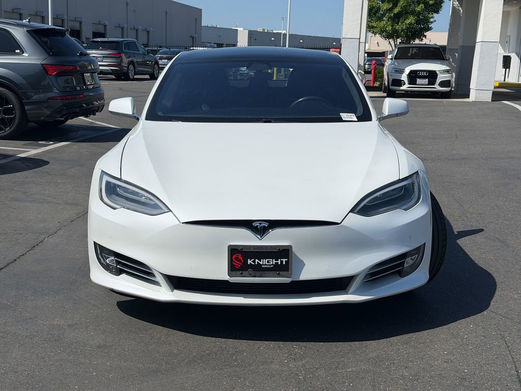 Used 2019 Tesla Model S Standard Range AWD/4WD image 3