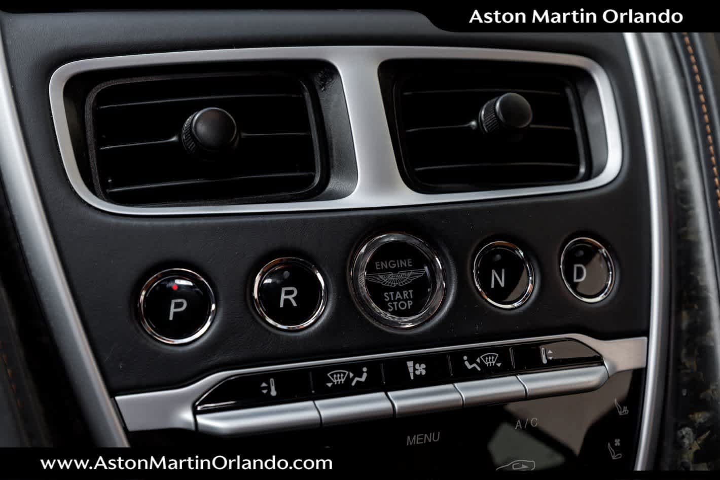 Used 2022 Aston Martin DB11 Coupe RWD image 50
