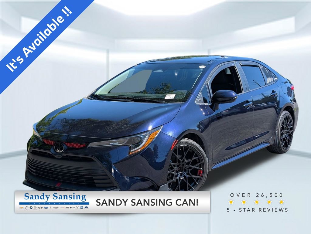 Used 2023 Toyota Corolla LE FWD image 1