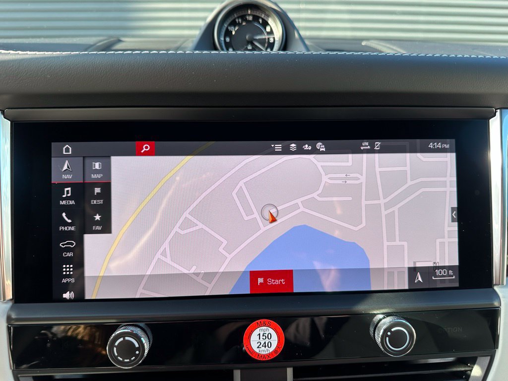 Certified 2026 Porsche Macan S AWD/4WD image 33