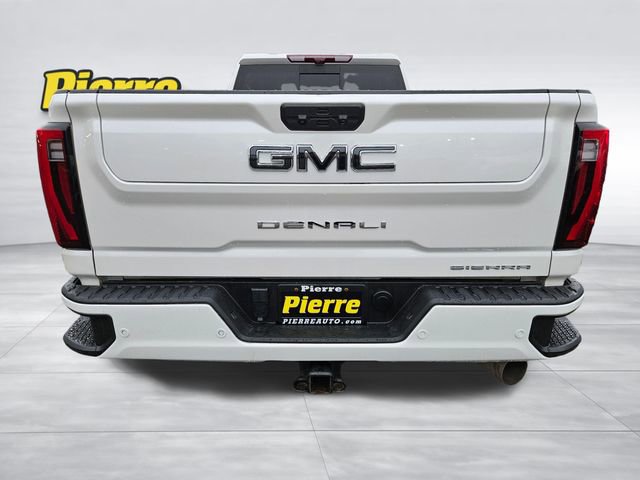 Used 2024 GMC Sierra 3500 Denali Ultimate AWD/4WD image 4
