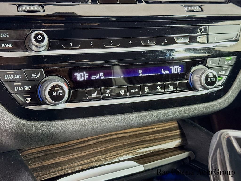 Certified 2023 BMW 530e xDrive w/ Premium Package image 16