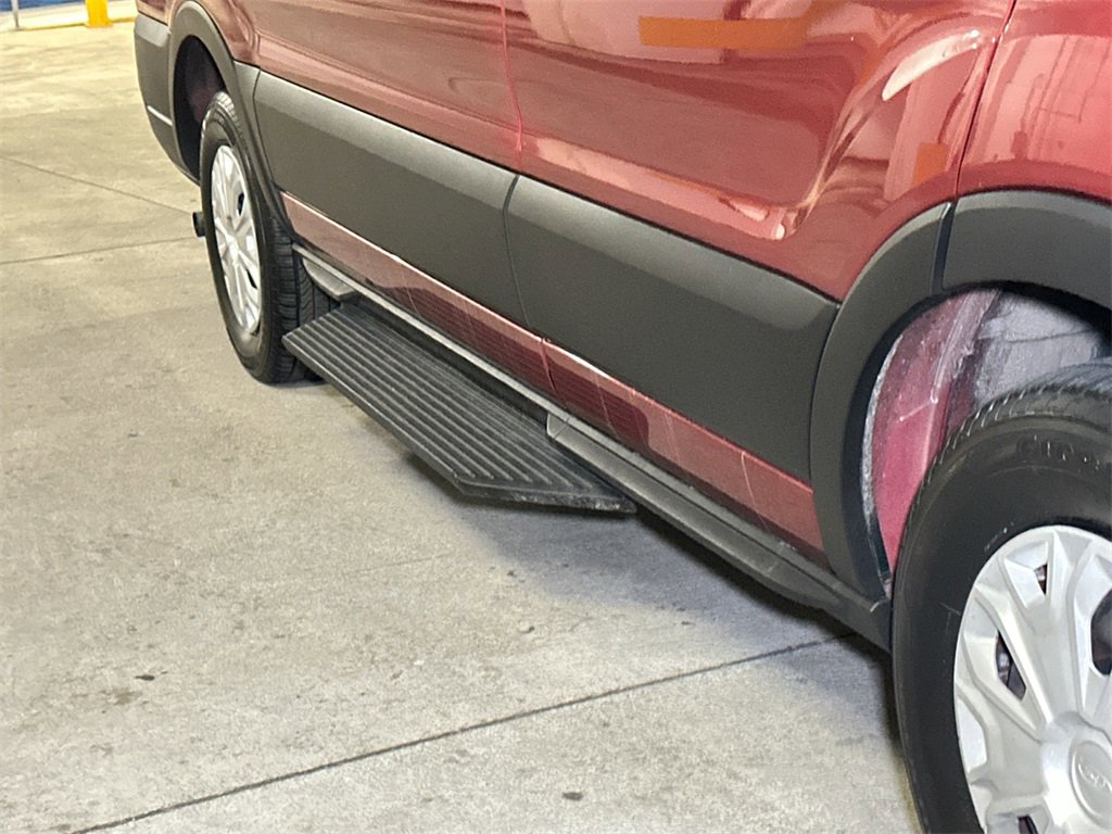 Used 2020 Ford Transit 150 XLT image 7