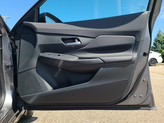 New 2026 Nissan Sentra SV w/ SV Convenience Package FWD image 23