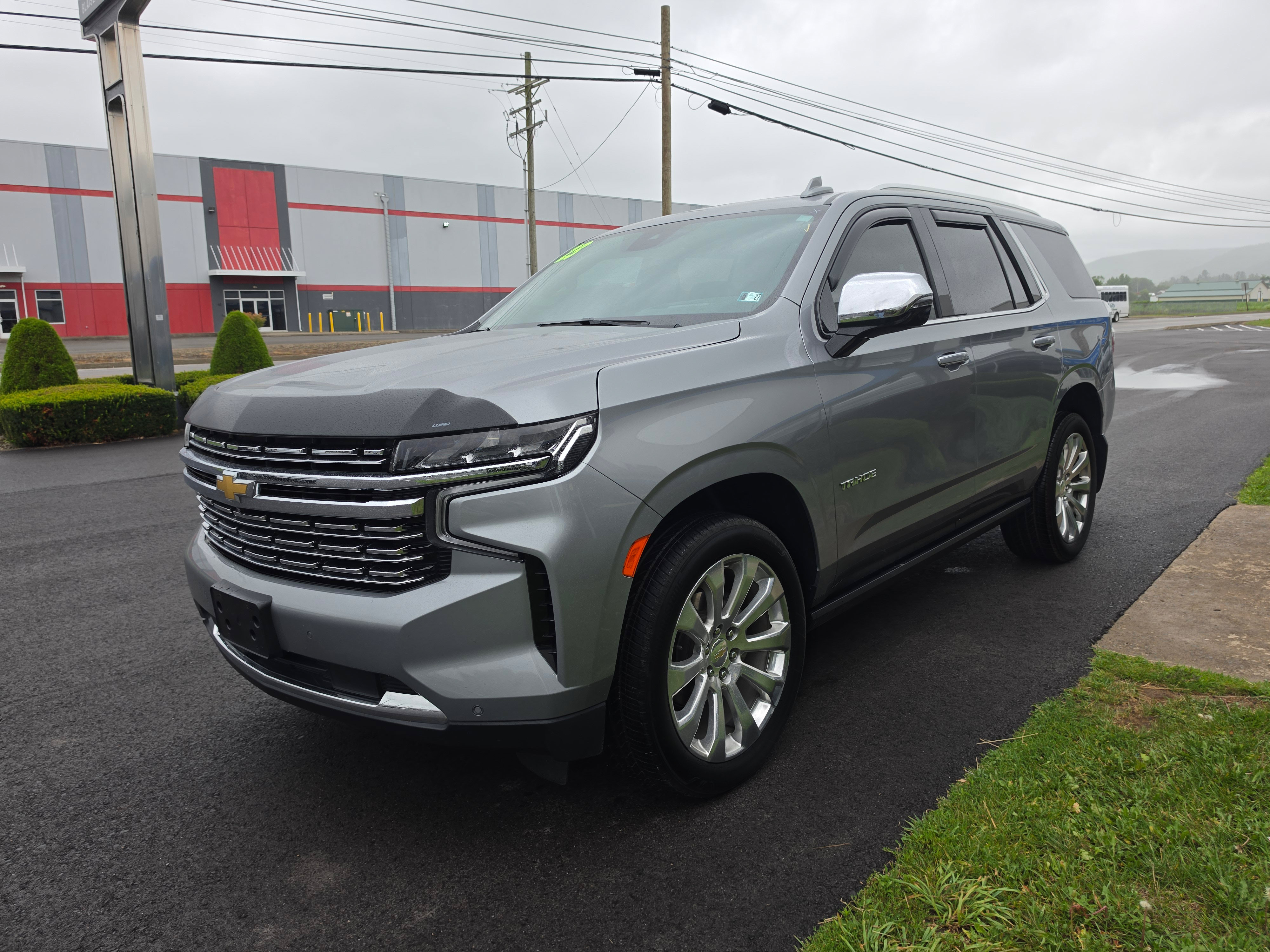 Used 2023 Chevrolet Tahoe Premier AWD/4WD image 8