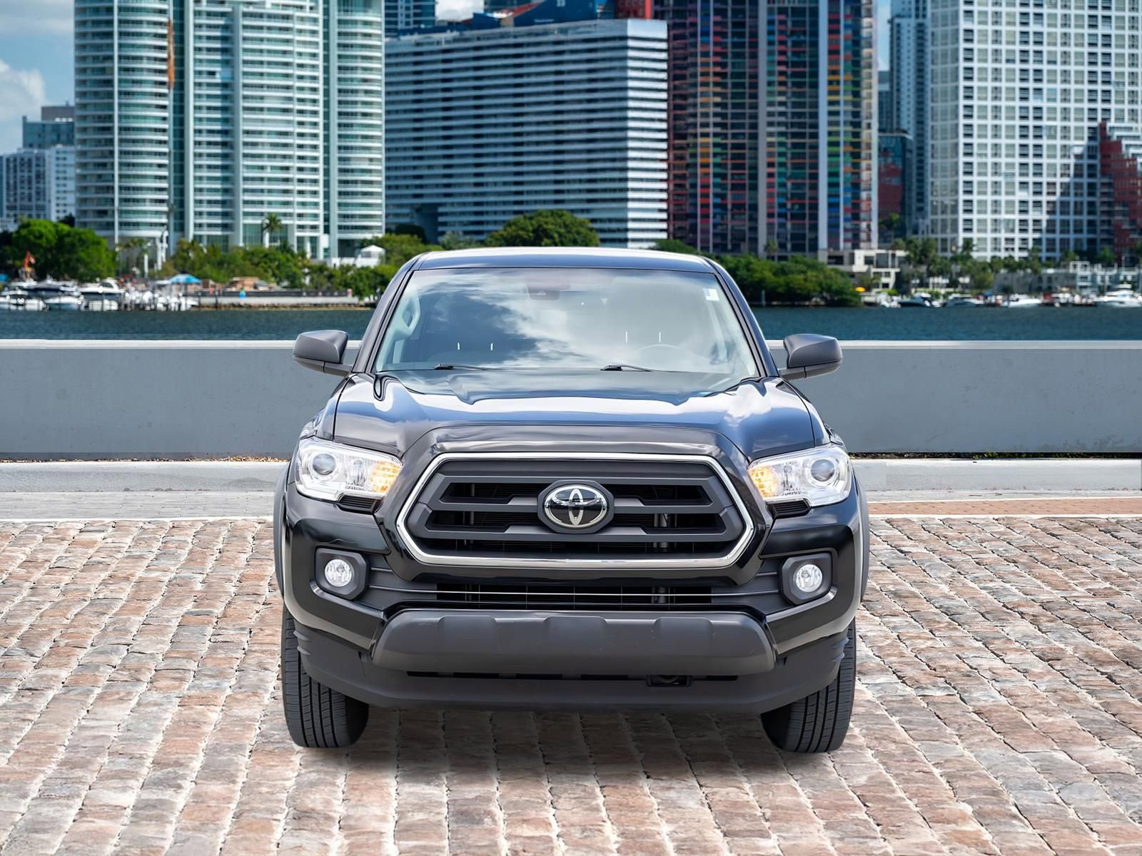 Used 2023 Toyota Tacoma SR5 RWD image 2
