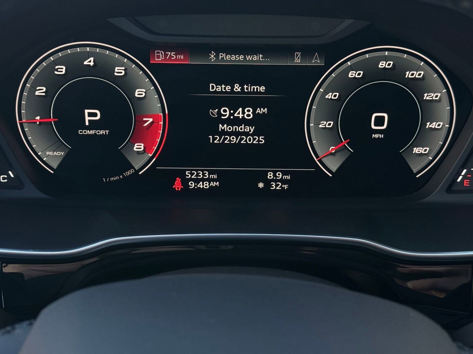 Used 2024 Audi Q3 2.0T Premium Plus w/ Premium Plus Package image 18