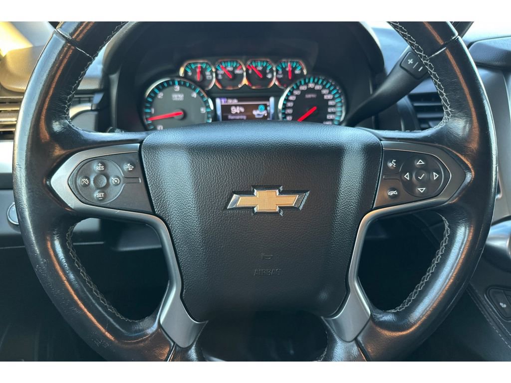 Used 2019 Chevrolet Suburban LT image 24