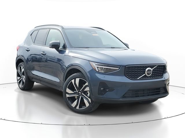New 2026 Volvo XC40 B5 Plus w/ Protection Package Premier image 1