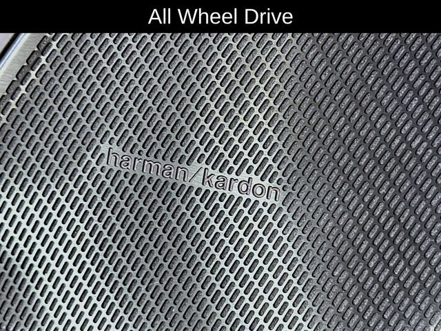 Used 2019 Volvo XC60 T5 Momentum w/ Multimedia Package image 9