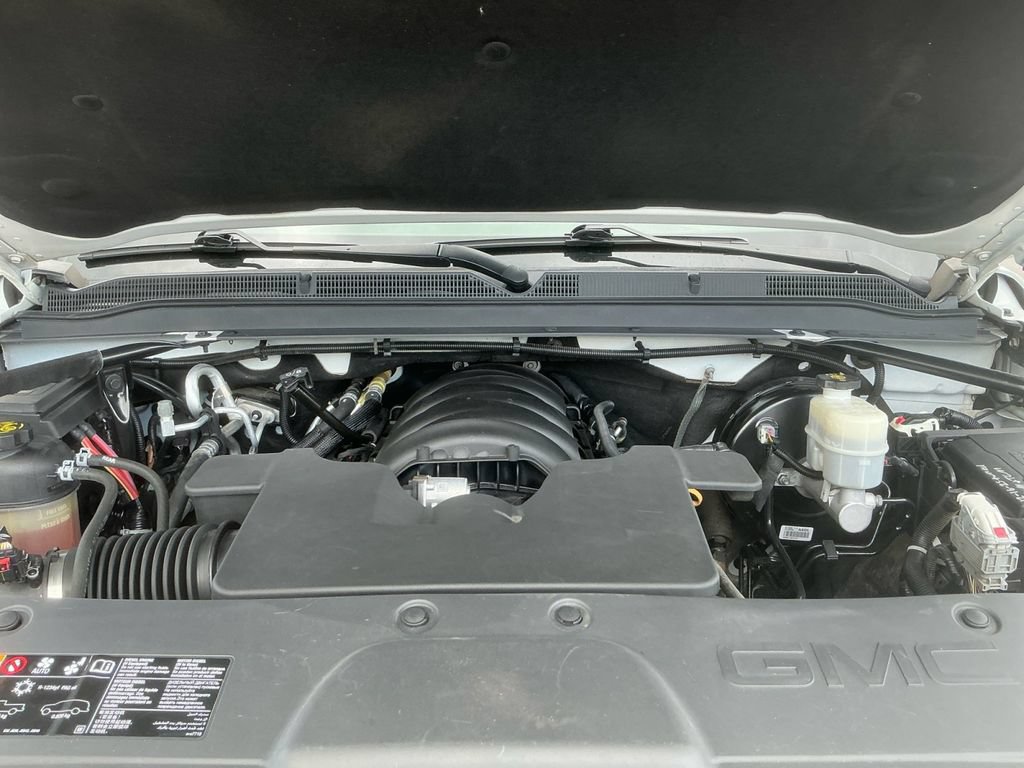 Used 2019 GMC Yukon XL SLT w/ Open Road Package RWD image 25