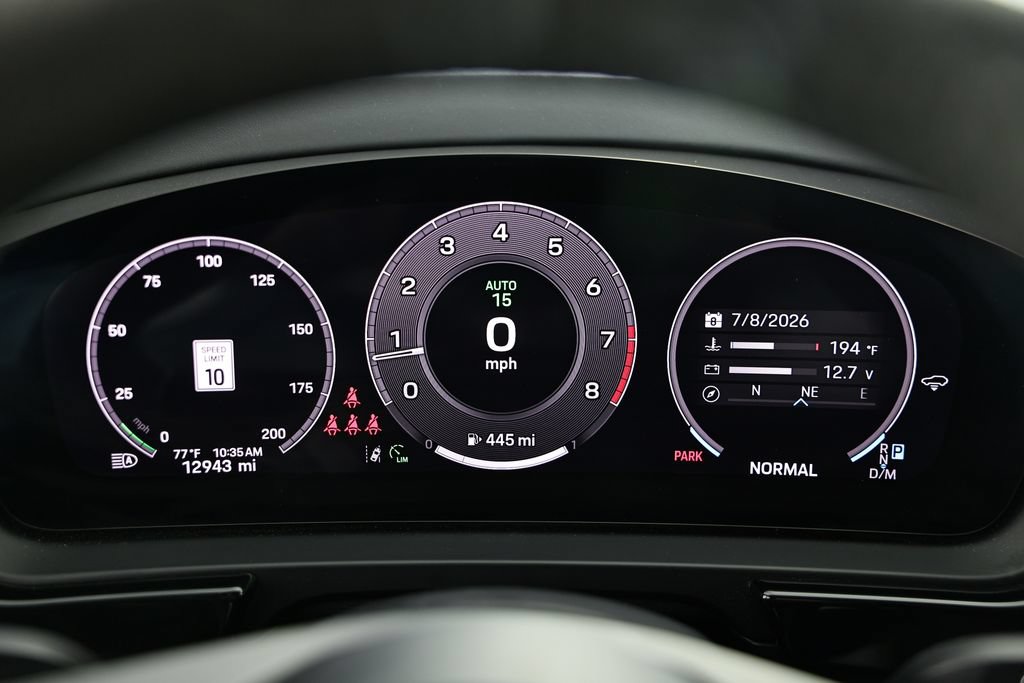 Certified 2025 Porsche Cayenne GTS AWD/4WD image 35