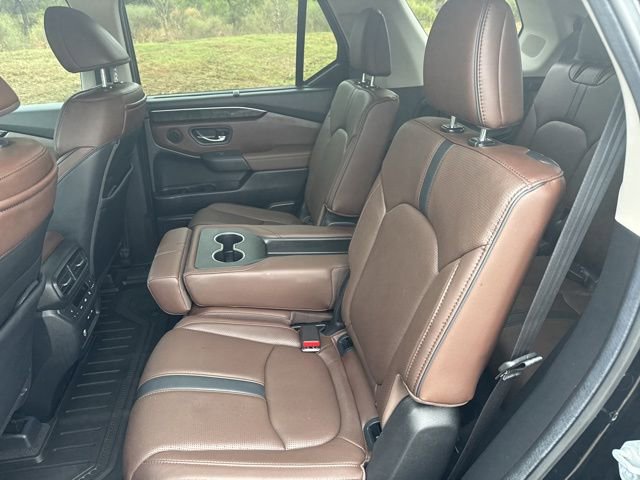 Used 2025 Honda Pilot Elite image 14