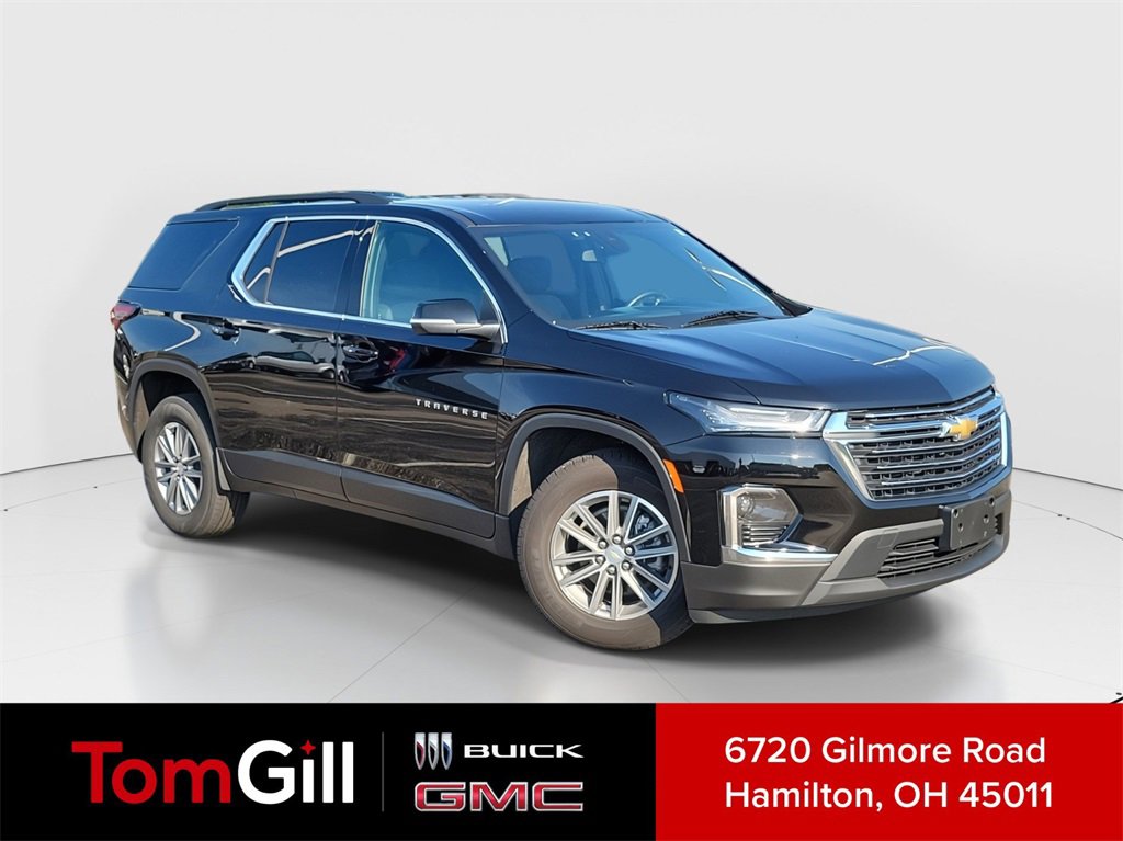 Used 2023 Chevrolet Traverse LT