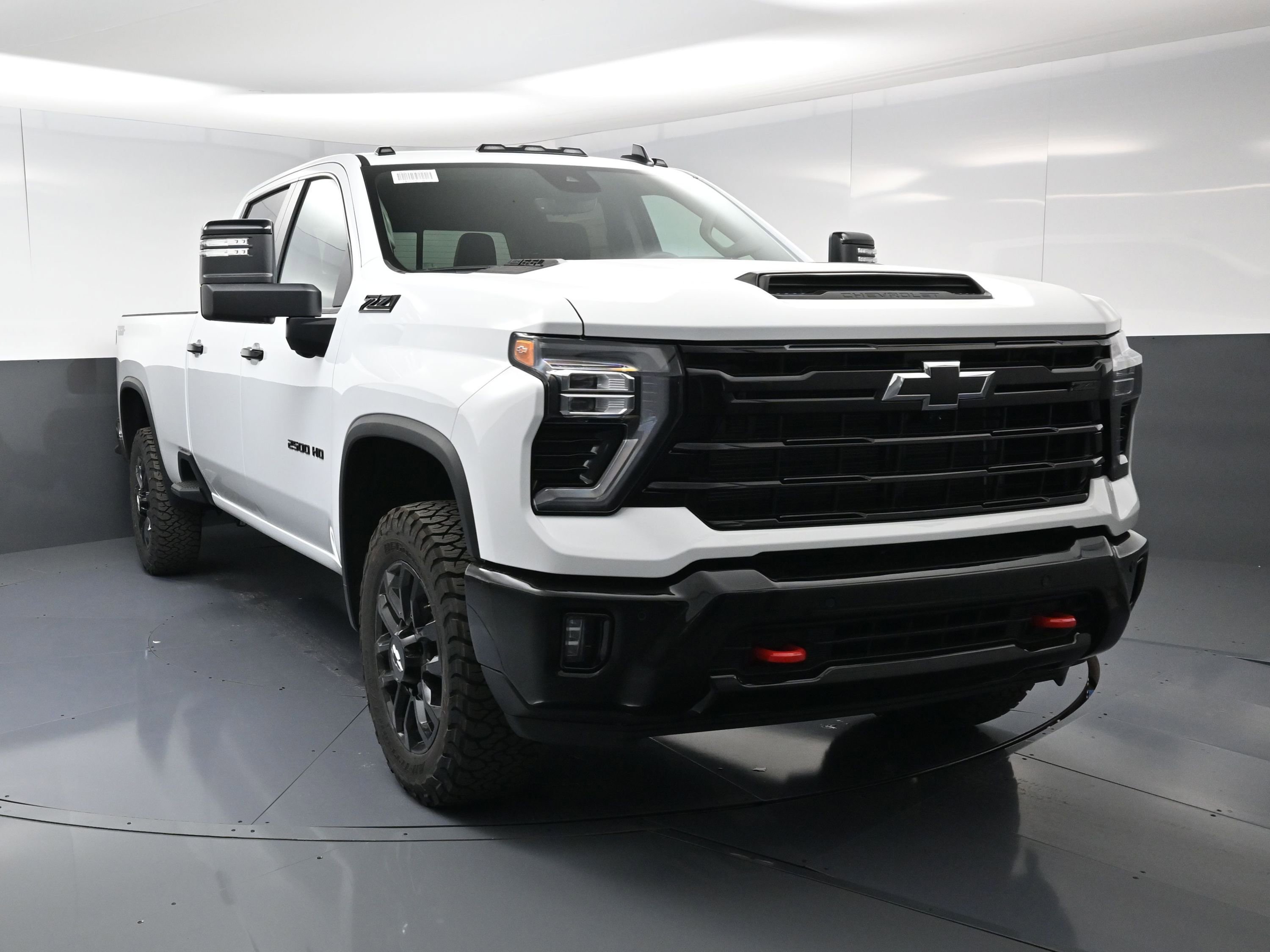New 2026 Chevrolet Silverado 2500 LT w/ Trail Boss Package image 3