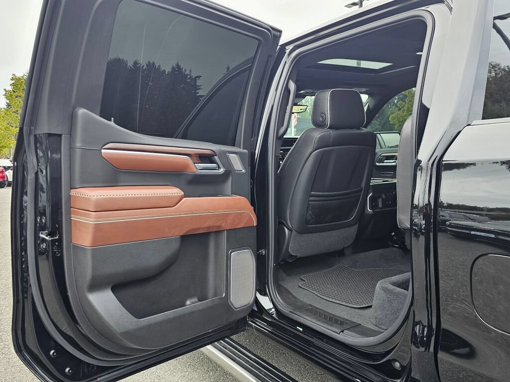 Certified 2026 GMC Sierra 1500 Denali Ultimate AWD/4WD image 24