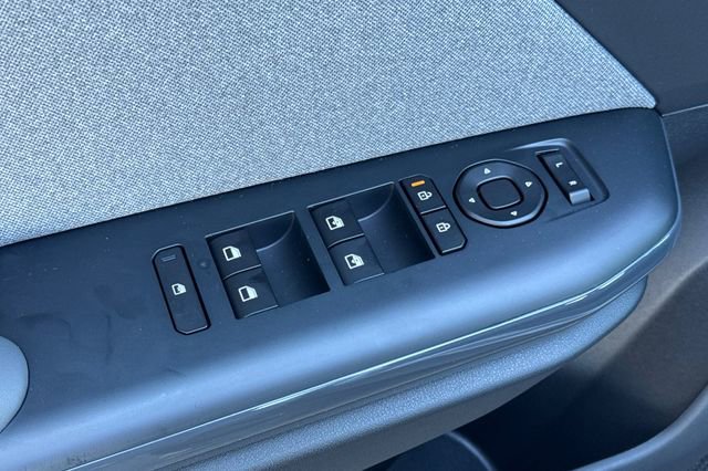 New 2025 Kia K4 EX image 13