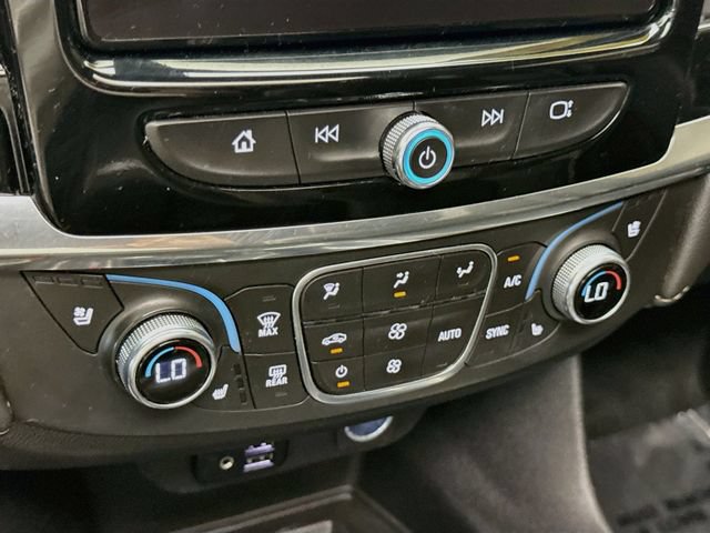 Used 2023 Chevrolet Traverse Premier AWD/4WD image 17